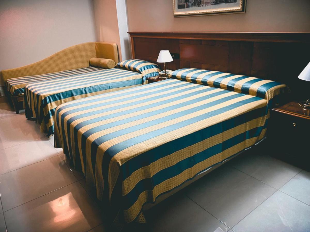 Hotel Niagara Катандзаро Экстерьер фото