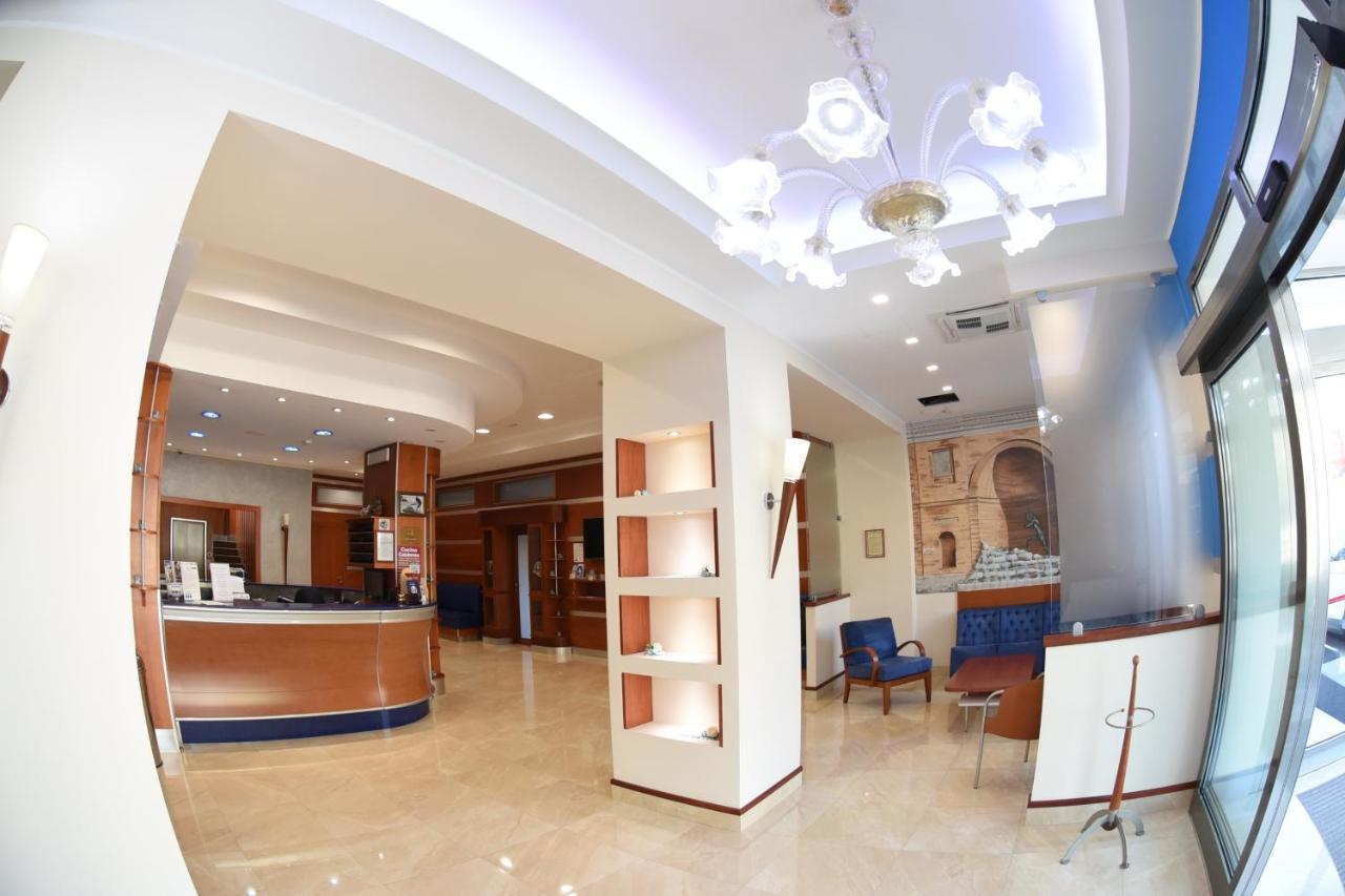 Hotel Niagara Катандзаро Экстерьер фото