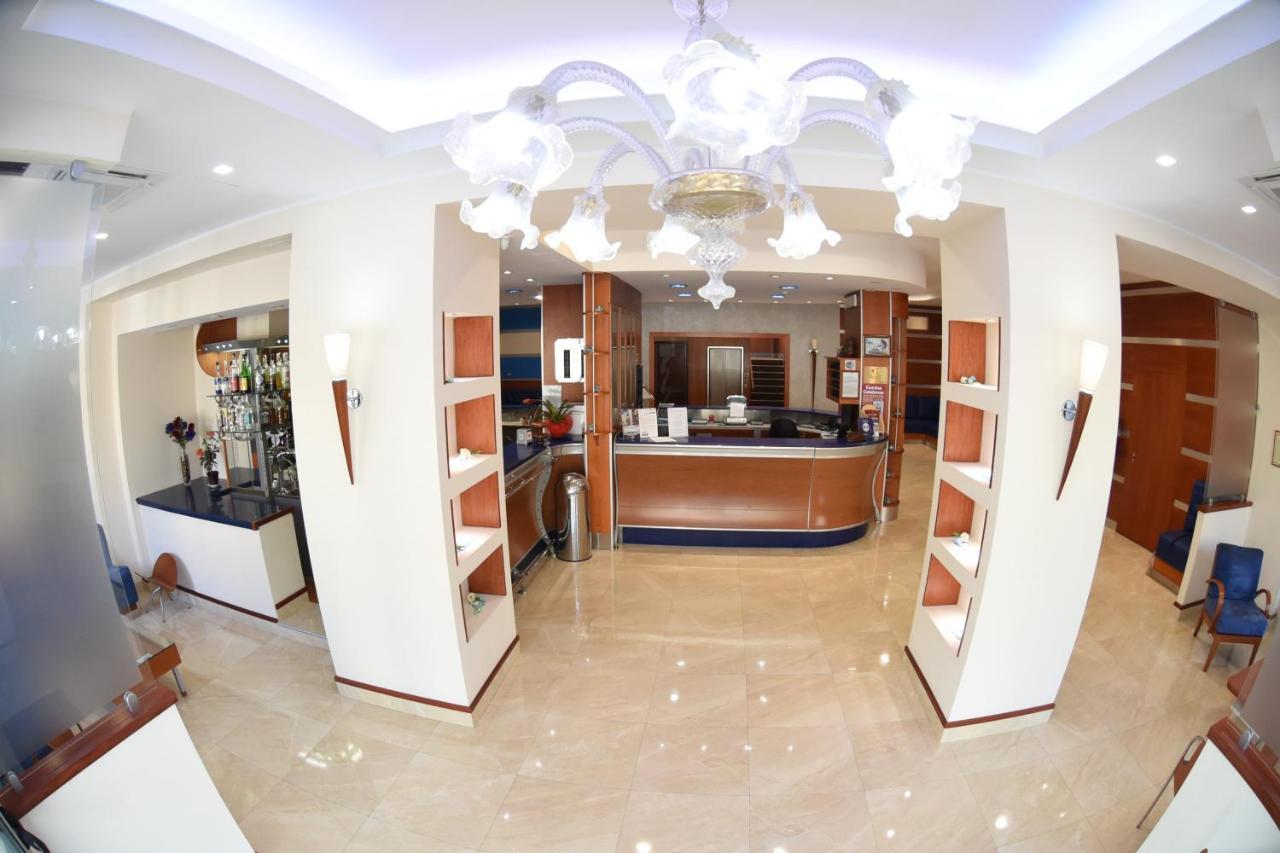 Hotel Niagara Катандзаро Экстерьер фото